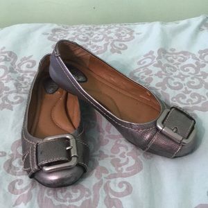 Silver leather flats! Fossil